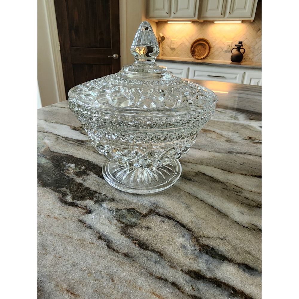 Vintage‎ Wexford Anchor Hocking 7" Pressed Glass Crystal Candy Dish